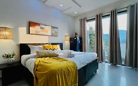 Bluo Stays - Dlf Cybercity Gurgaon